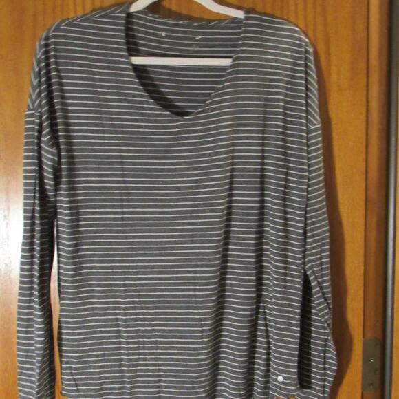 Relaxed Fit Striped Shirt – Eddie Bauer, Medium - Picture 2 of 4